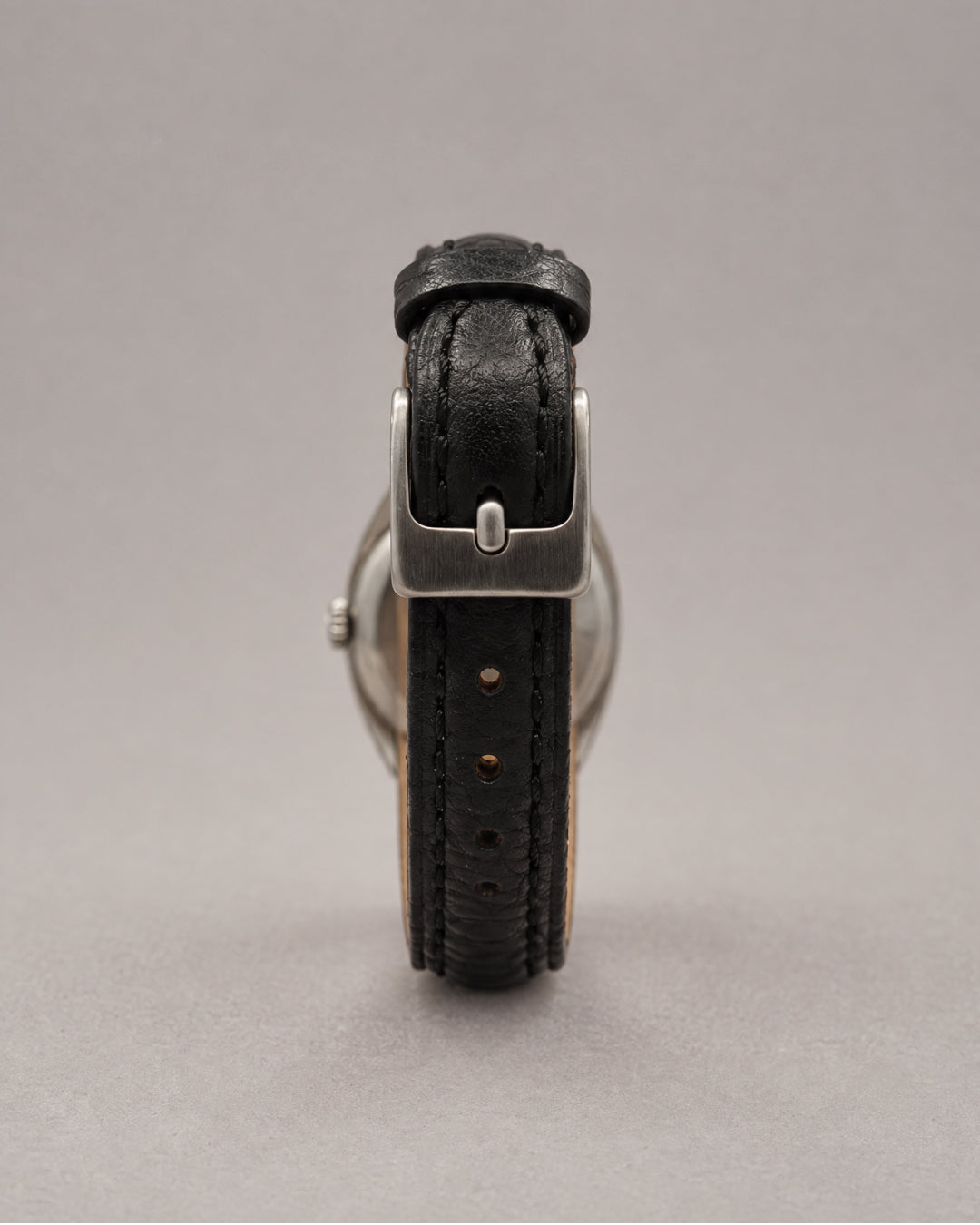 Universal Genève Lapis Lazuli — rear view