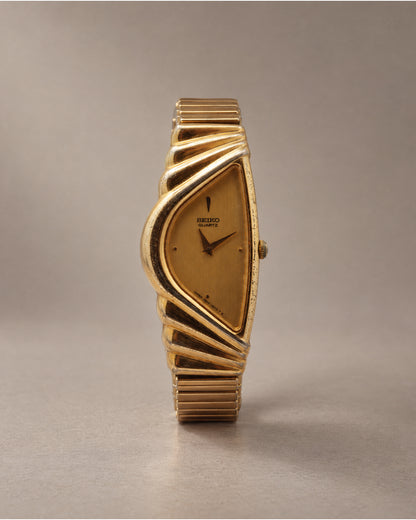 Seiko Half Moon Gold — front view